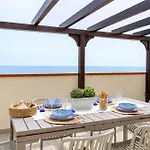 Italian Experience-la Terrazza Sul Conero * Porto Recanati