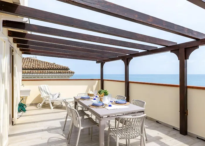 Italian Experience-la Terrazza Sul Conero Porto Recanati
